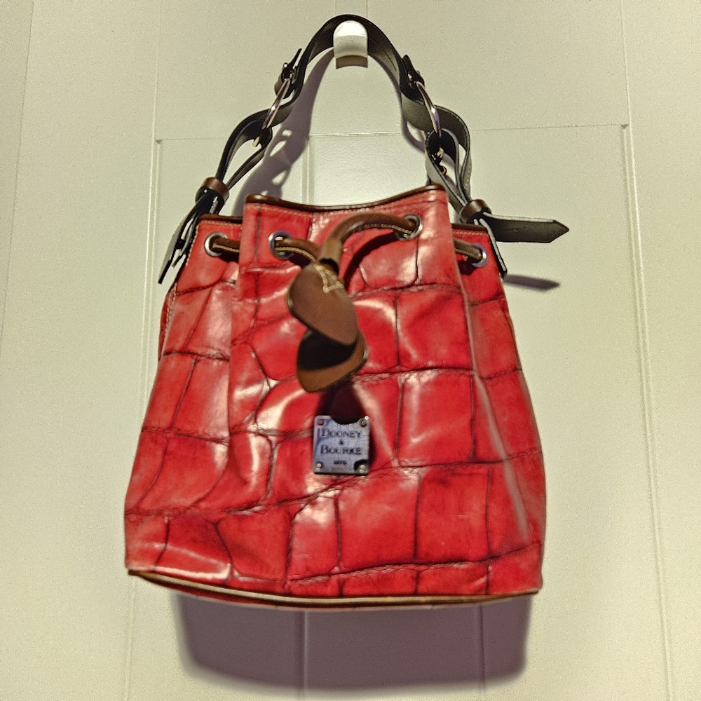 Dooney&Bourke 🦆